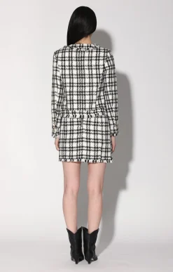 Jackets><noscript><img width=