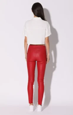 Tops><noscript><img width=