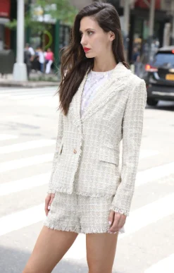 Jackets><noscript><img width=