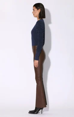 Tops><noscript><img width=