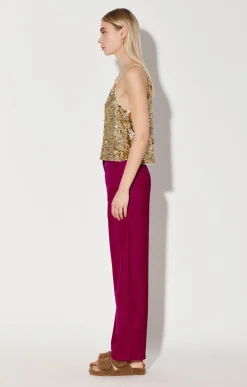 Tops><noscript><img width=