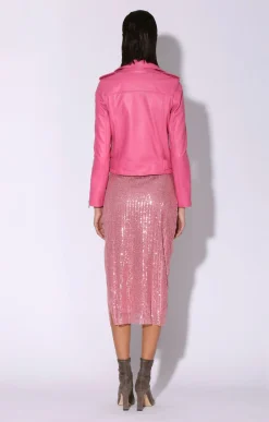 Leather><noscript><img width=