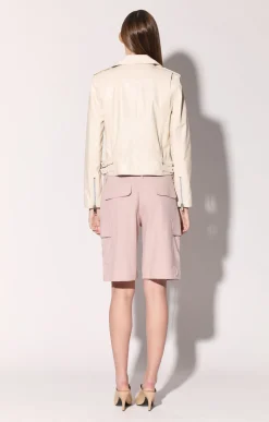 Jackets><noscript><img width=