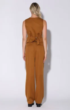 Tops><noscript><img width=