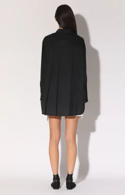 Tops><noscript><img width=