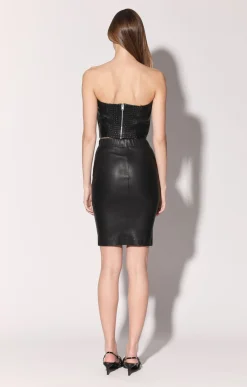 Leather><noscript><img width=