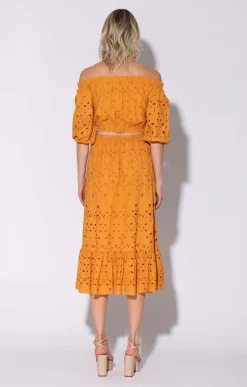 Bottoms><noscript><img width=