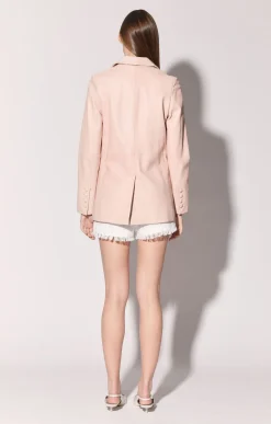 Leather><noscript><img width=