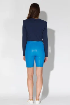 Bottoms><noscript><img width=