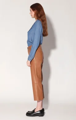 Tops><noscript><img width=