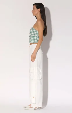 Bottoms><noscript><img width=