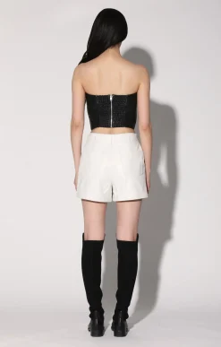 Leather><noscript><img width=