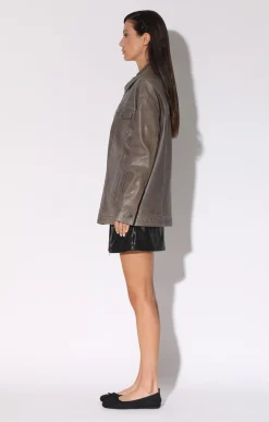 Leather><noscript><img width=